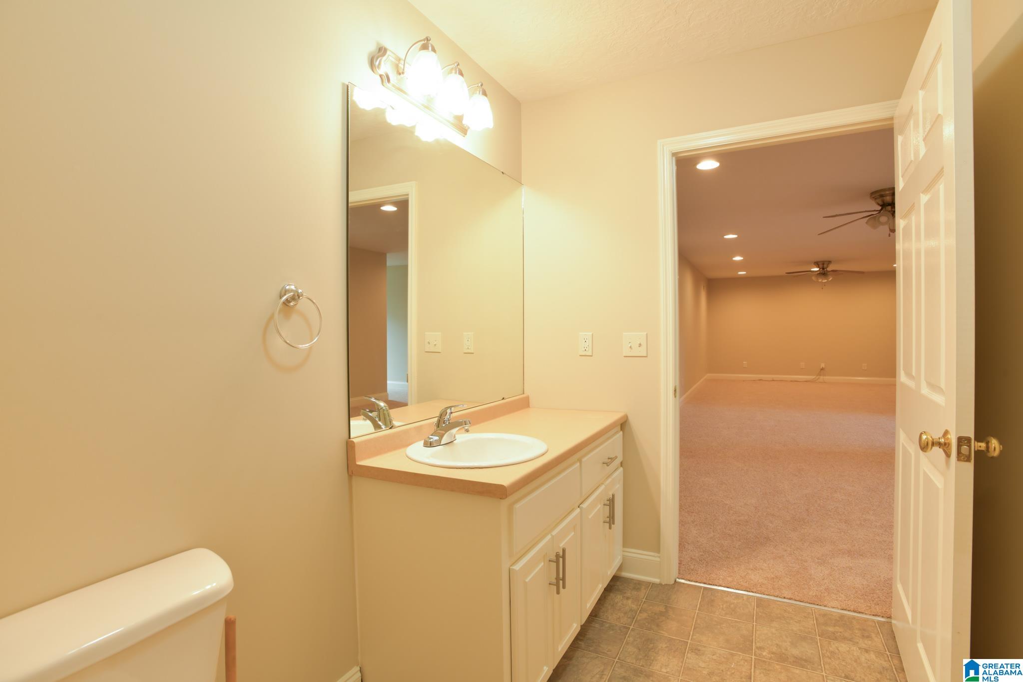 185 Rockwell Drive Riverside, AL 35135 - Photo 25 of 32