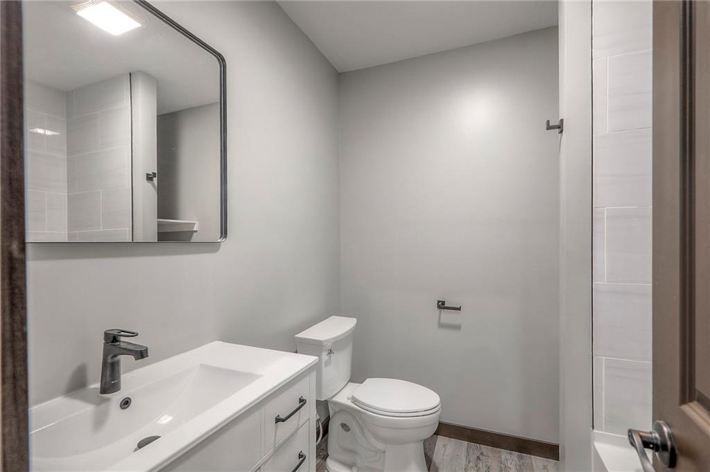 735 East Devon Street Independence, MO 64055 - Photo 28 of 36