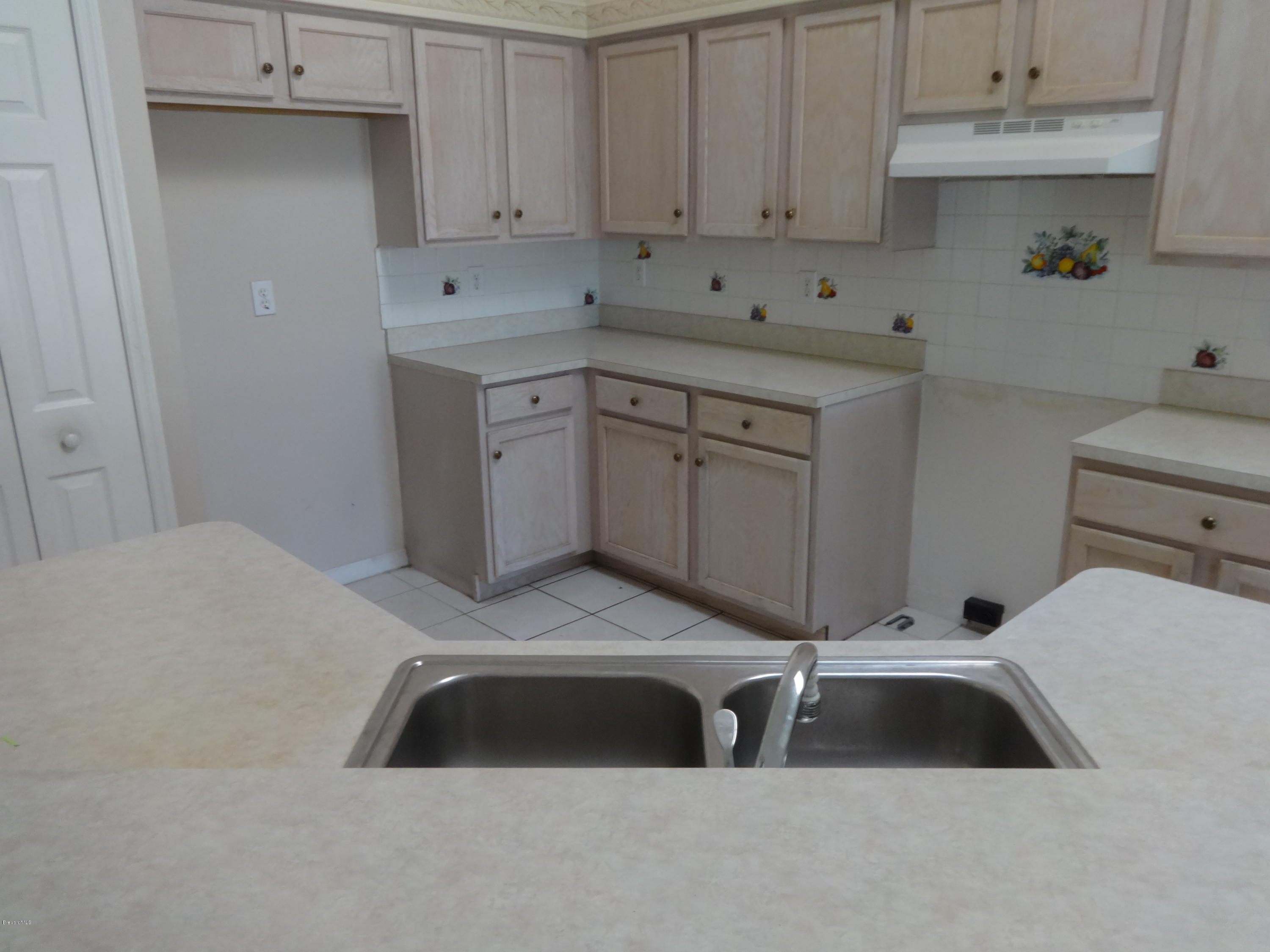 246 Crystal Lake Road Melbourne, FL 32901 - Photo 12 of 14 DSC00891