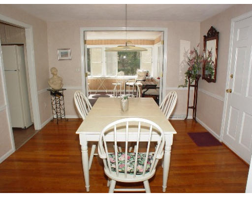 2 Snowberry Road Andover, MA 01810 - Photo 3 of 8