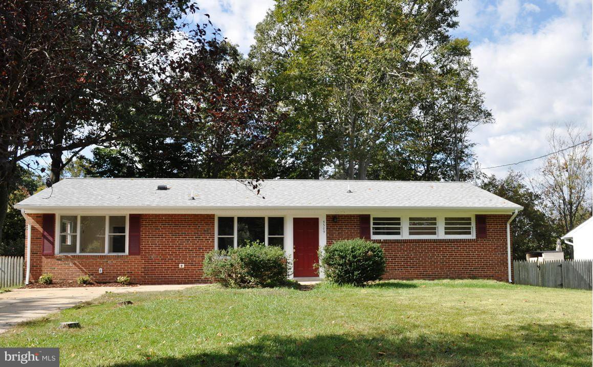 5309 Moultrie Road Springfield, VA 22151 - Photo 1 of 11 Exterior (Front)