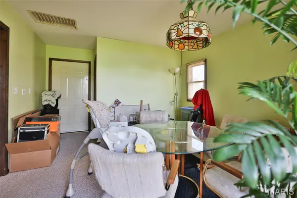 $216,000 | 732 East Lake Drive, Edwardsville, IL 62025