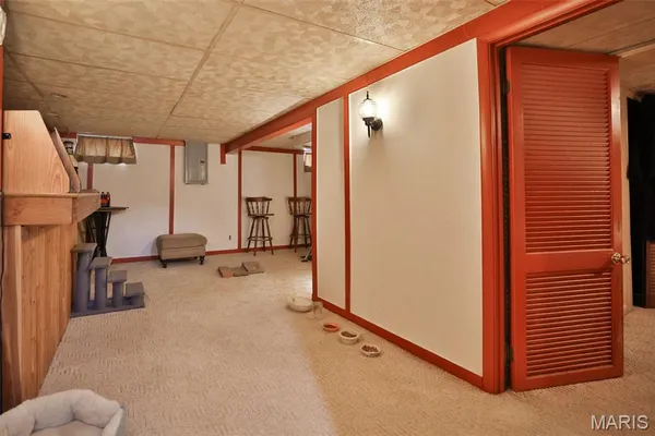 $216,000 | 732 East Lake Drive, Edwardsville, IL 62025
