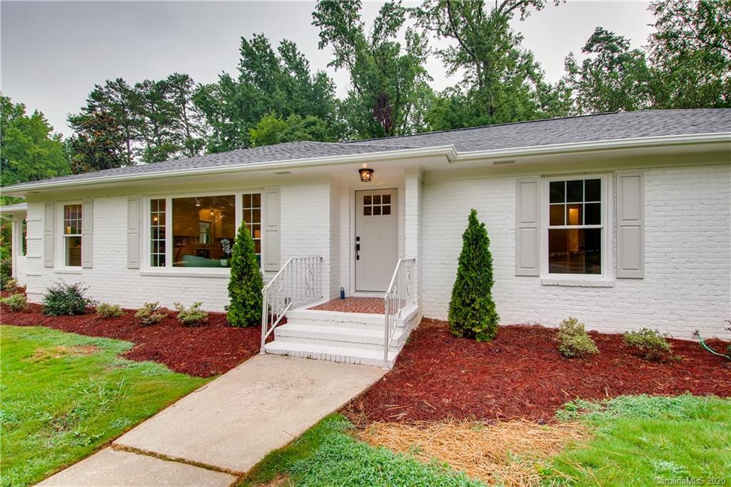 142 Renwick Road Charlotte, NC 28211 - Photo 1 of 28 Gallery Image 1