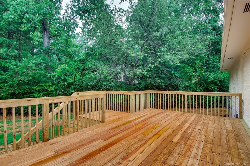 142 Renwick Road Charlotte, NC 28211 - Photo 25 of 28 Gallery Image 25