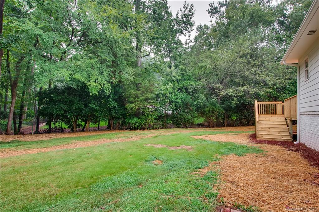 142 Renwick Road Charlotte, NC 28211 - Photo 27 of 28 Gallery Image 27