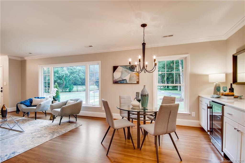142 Renwick Road Charlotte, NC 28211 - Photo 4 of 28 Gallery Image 4
