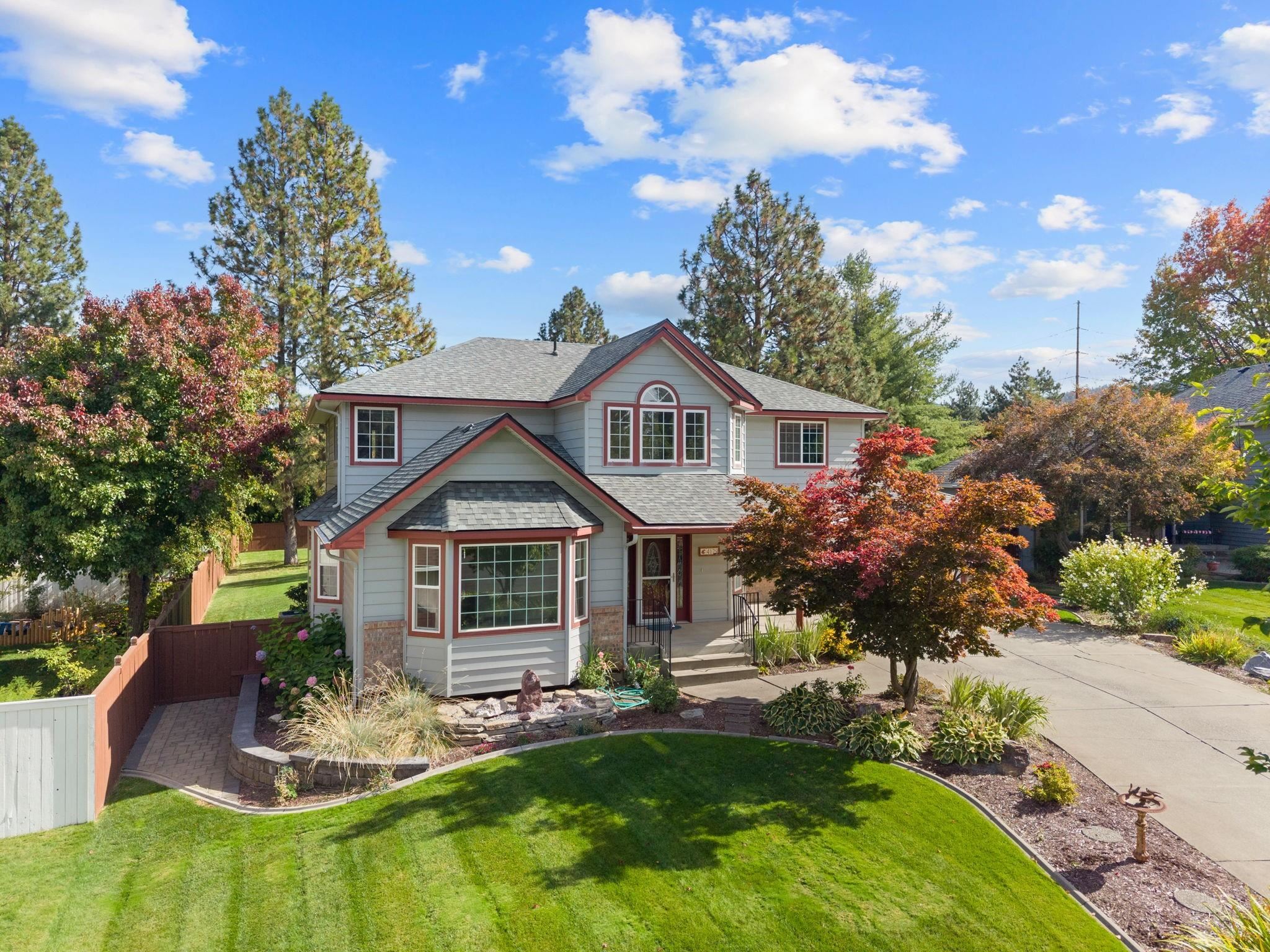 4129 South Lloyd Road Spokane, WA 99223 - Photo 2 of 41 Gallery Image 2