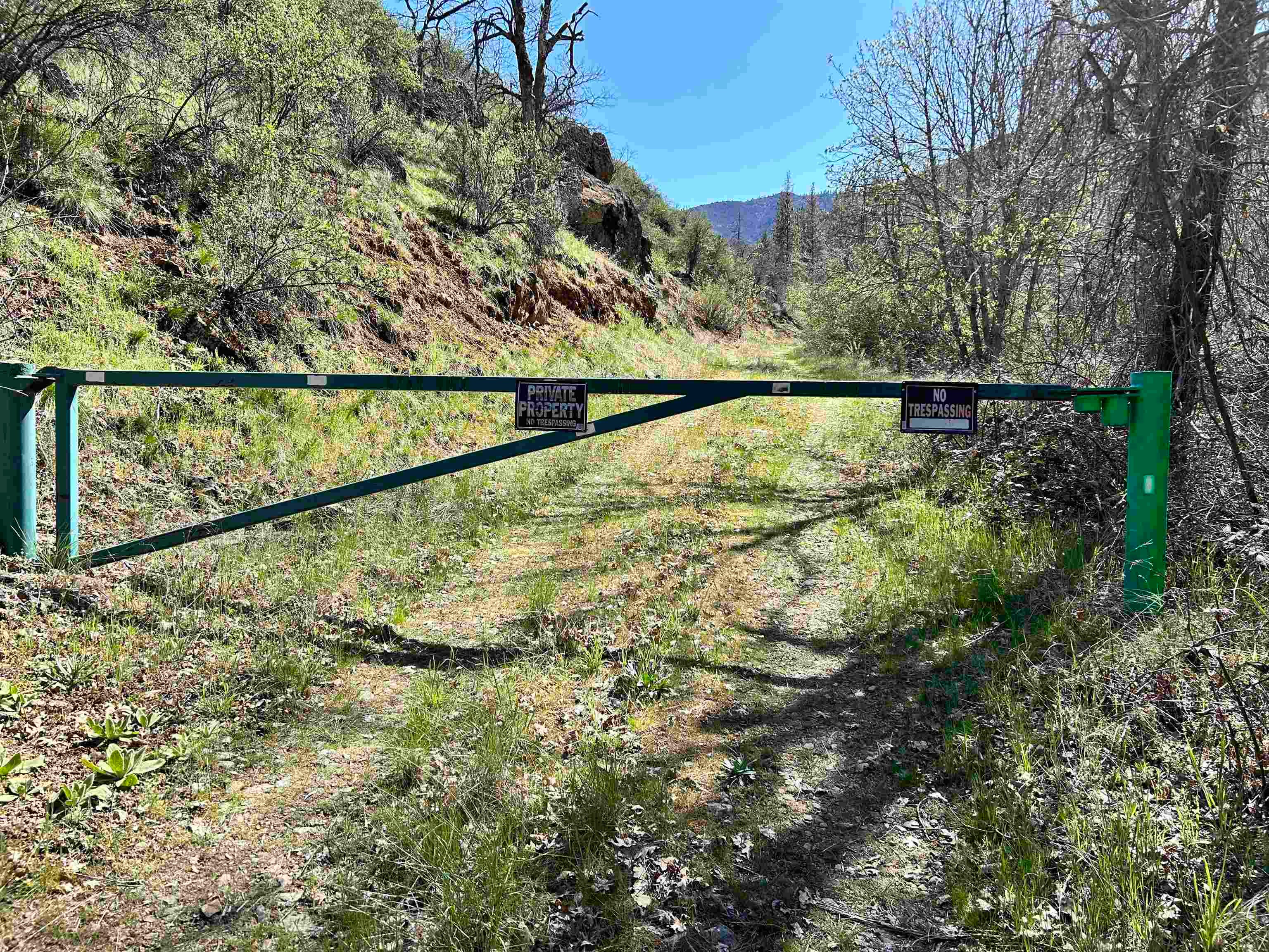 0 Klamath River Road Yreka, CA 96097 - Photo 2 of 23 Gallery Image 2