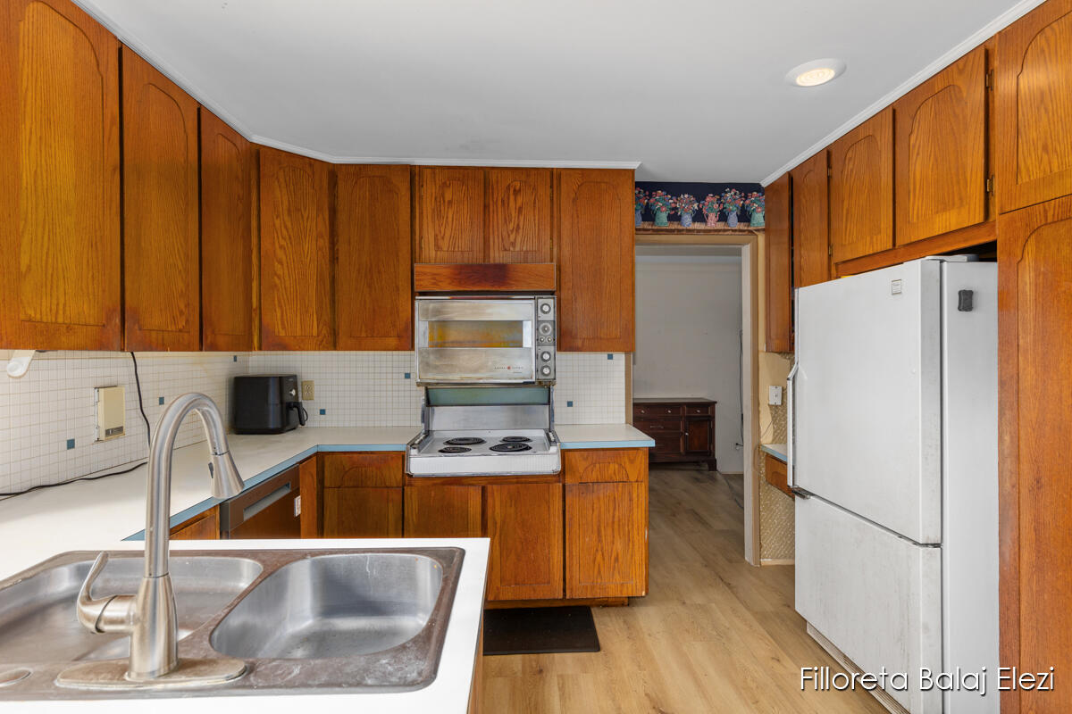 421 Sunview Avenue Portage, MI 49002 - Photo 14 of 40 IMG_1013