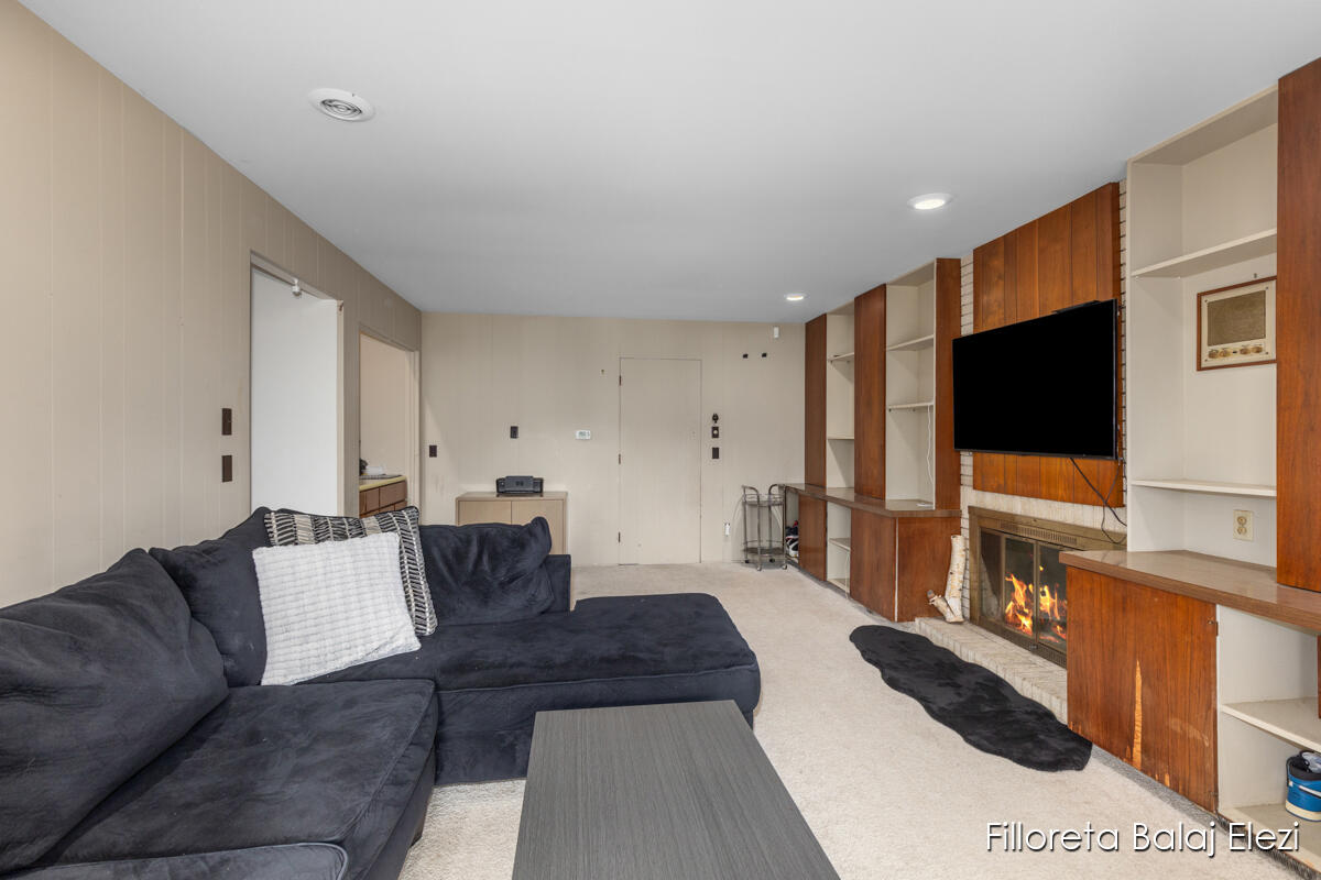 421 Sunview Avenue Portage, MI 49002 - Photo 28 of 40 IMG_1027