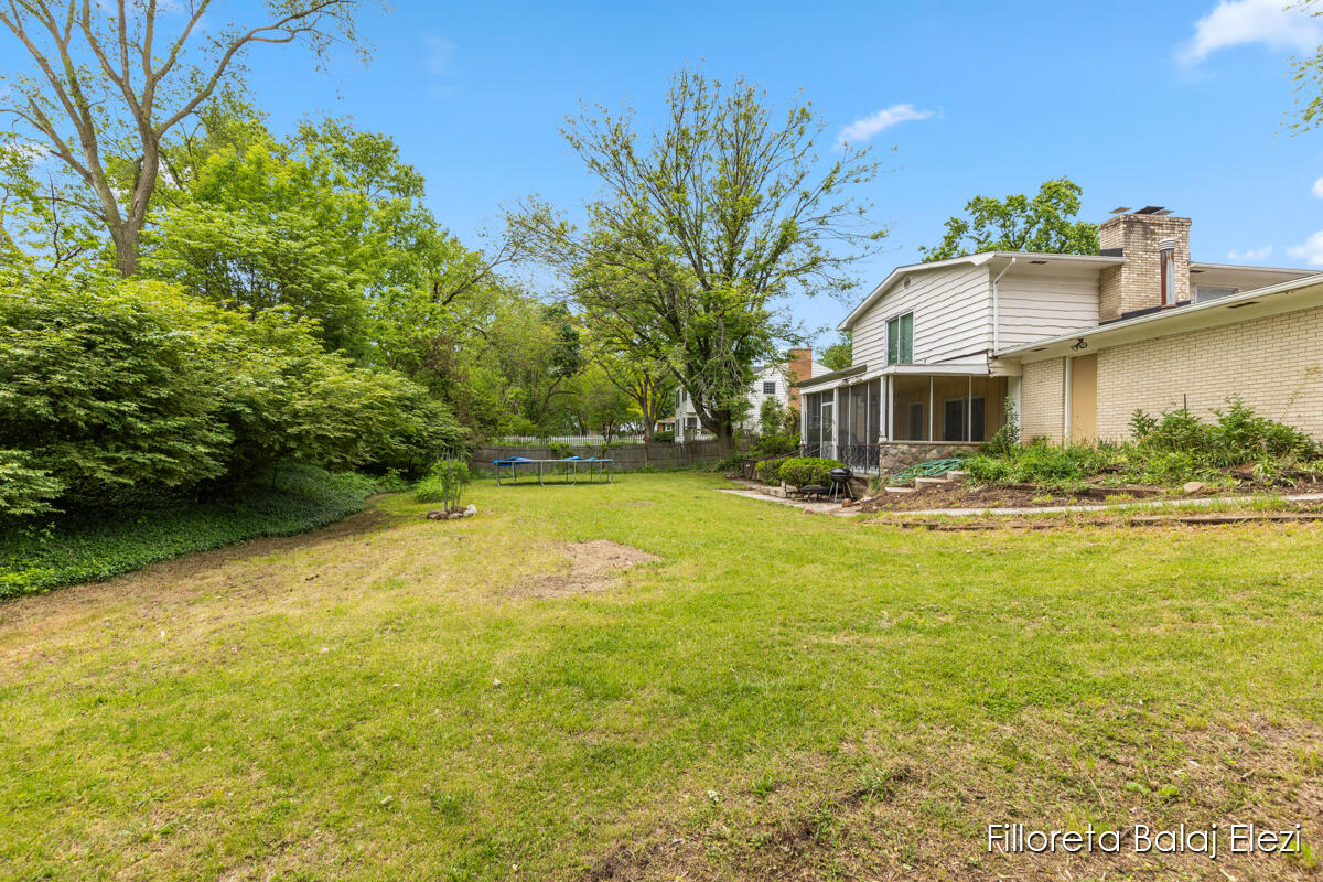 421 Sunview Avenue Portage, MI 49002 - Photo 40 of 40 IMG_1039