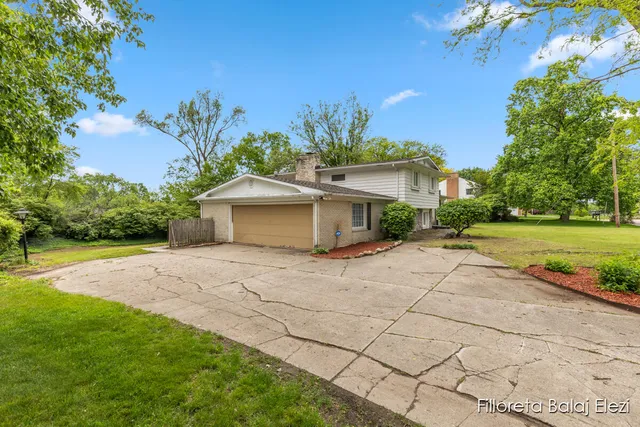 $245,000 | 421 Sunview Avenue, Portage, MI 49002