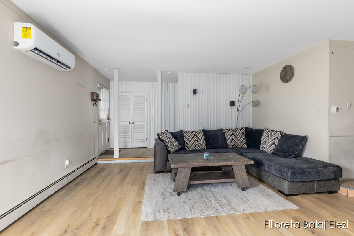 421 Sunview Avenue Portage, MI 49002 - Photo 7 of 40 IMG_1006