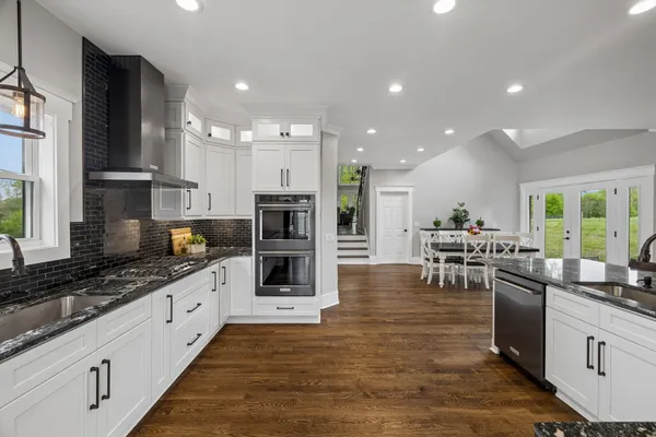 $1,695,000 | 8838 Byrum Chapel Road, Portland, TN 37148