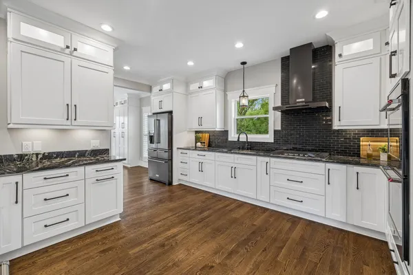 $1,695,000 | 8838 Byrum Chapel Road, Portland, TN 37148
