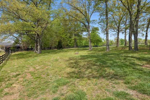 $1,695,000 | 8838 Byrum Chapel Road, Portland, TN 37148