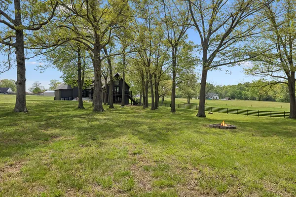 $1,695,000 | 8838 Byrum Chapel Road, Portland, TN 37148