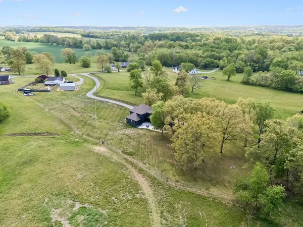 $1,695,000 | 8838 Byrum Chapel Road, Portland, TN 37148