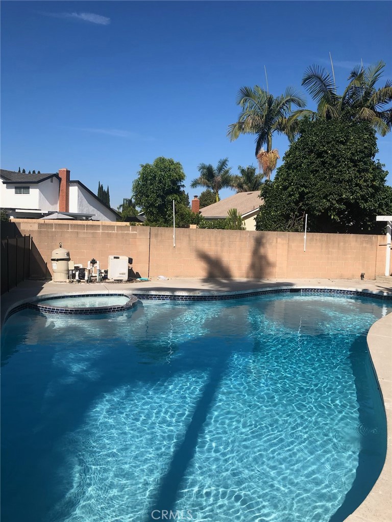 1037 Violet Circle Placentia, CA 92870 - Photo 15 of 20