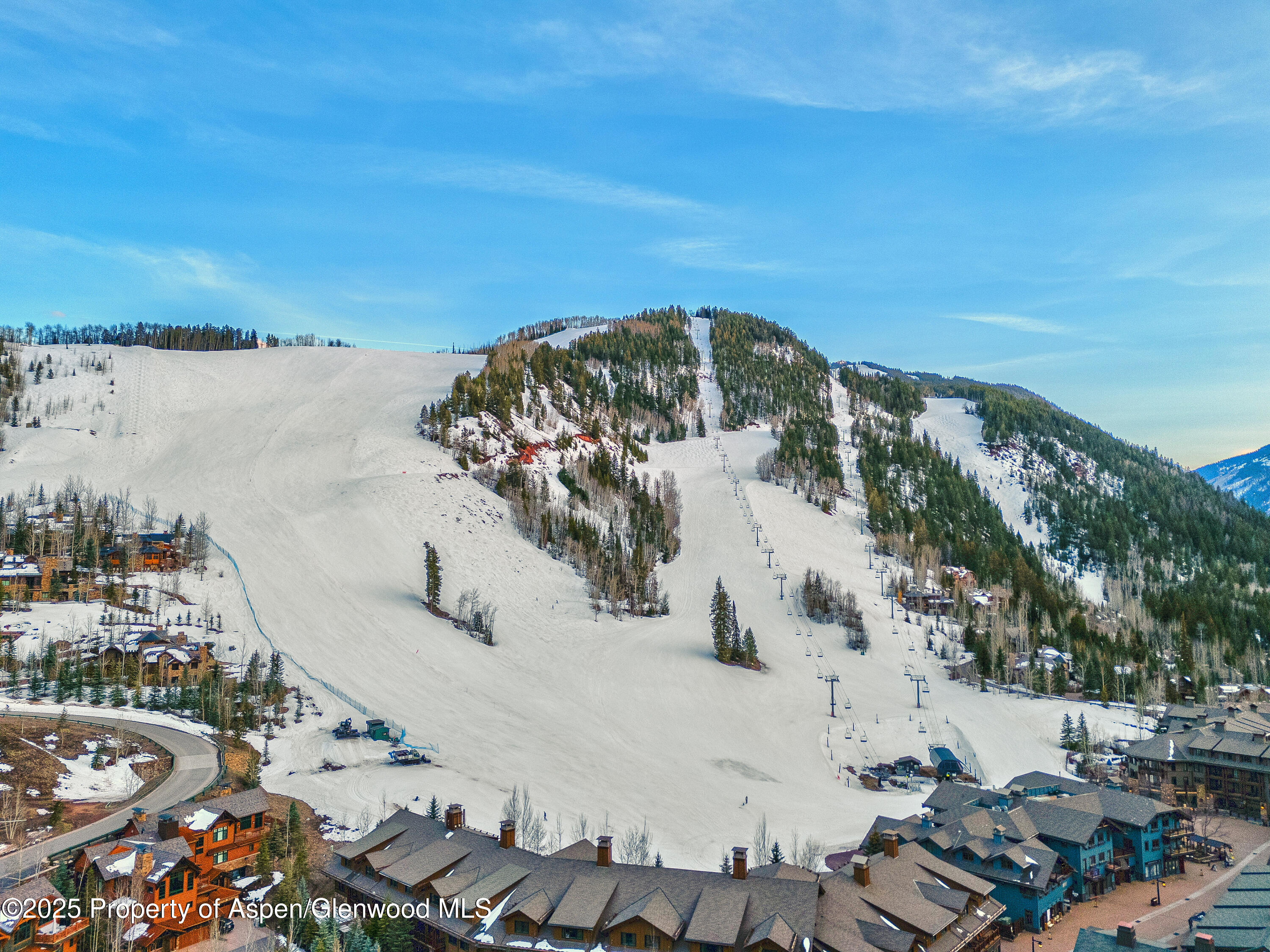 197 Prospector Road, Unit 2307SUMMER 12 Aspen, CO 81611 - Photo 17 of 18 a view of a city