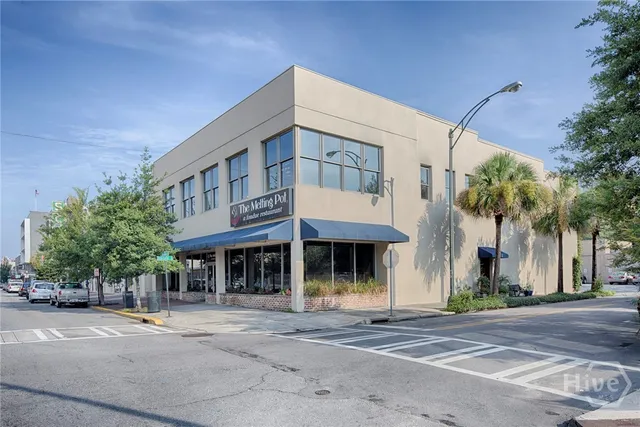 $5,200,000 | 232 East Broughton Street, Savannah, GA 31401