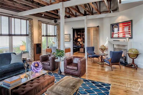 $5,200,000 | 232 East Broughton Street, Savannah, GA 31401