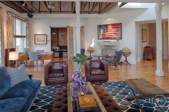 $5,200,000 | 232 East Broughton Street, Savannah, GA 31401