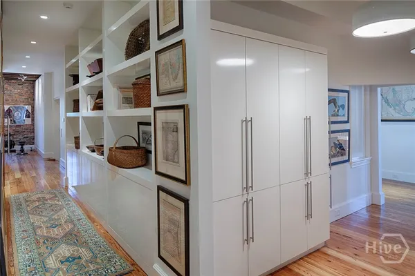 $5,200,000 | 232 East Broughton Street, Savannah, GA 31401