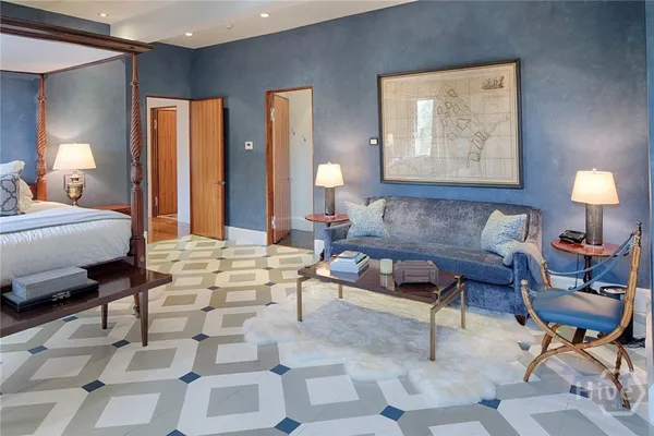 $5,200,000 | 232 East Broughton Street, Savannah, GA 31401