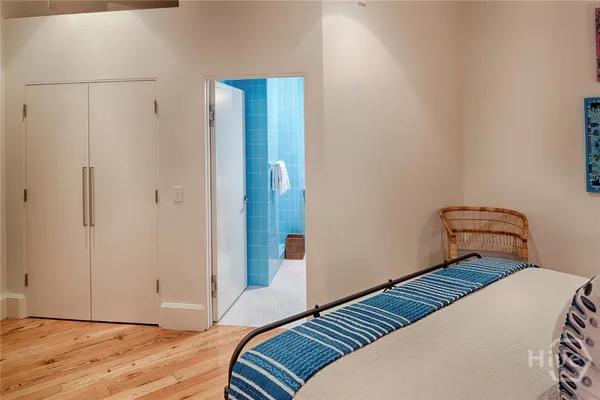 $5,200,000 | 232 East Broughton Street, Savannah, GA 31401