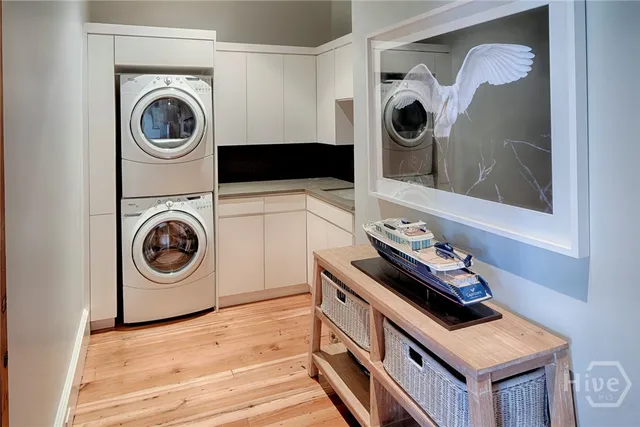 $5,200,000 | 232 East Broughton Street, Savannah, GA 31401