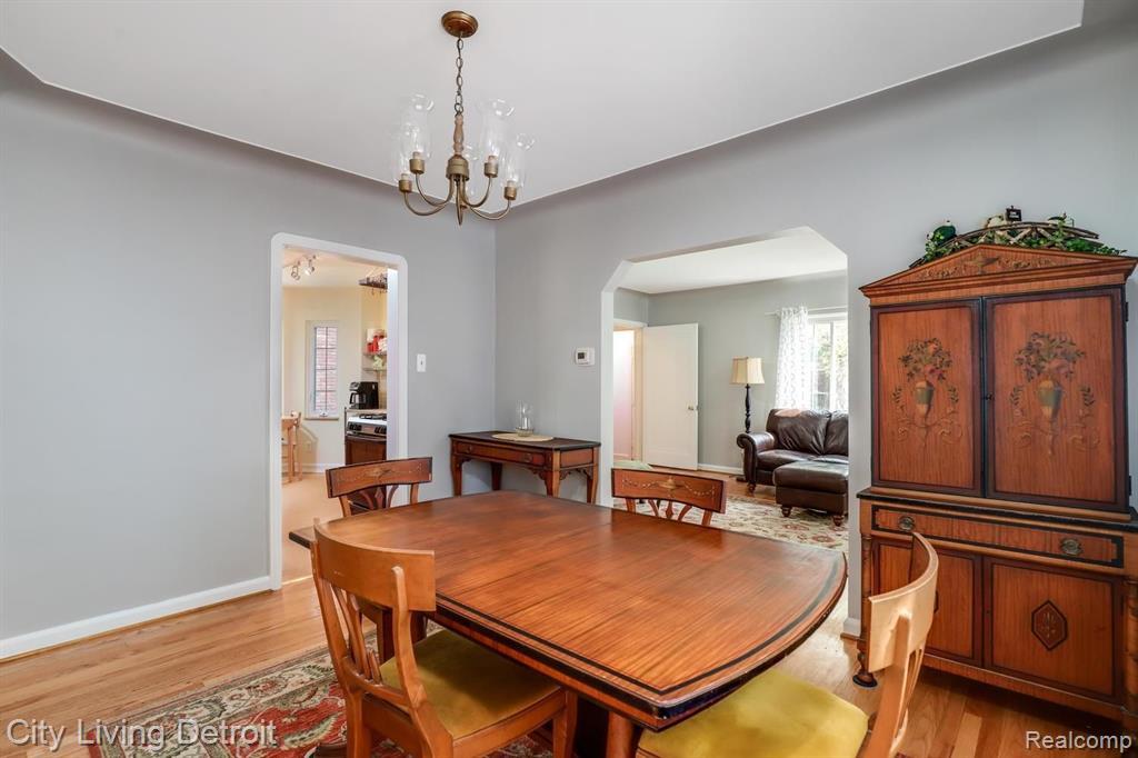 5567 Harvard Road Detroit, MI 48224 - Photo 16 of 37
