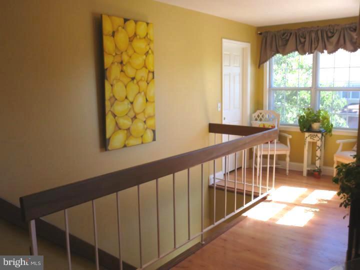 24 Tanglewood Drive Reading, PA 19607 - Photo 2 of 23 Gallery Image 2