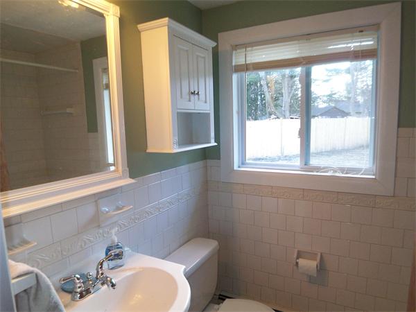 33 Fairbrook Road Framingham, MA 01701 - Photo 13 of 16 Gallery Image 13