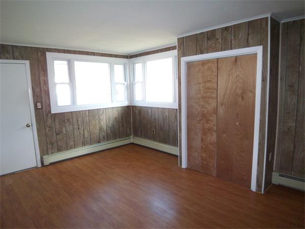33 Fairbrook Road Framingham, MA 01701 - Photo 9 of 16 Gallery Image 9