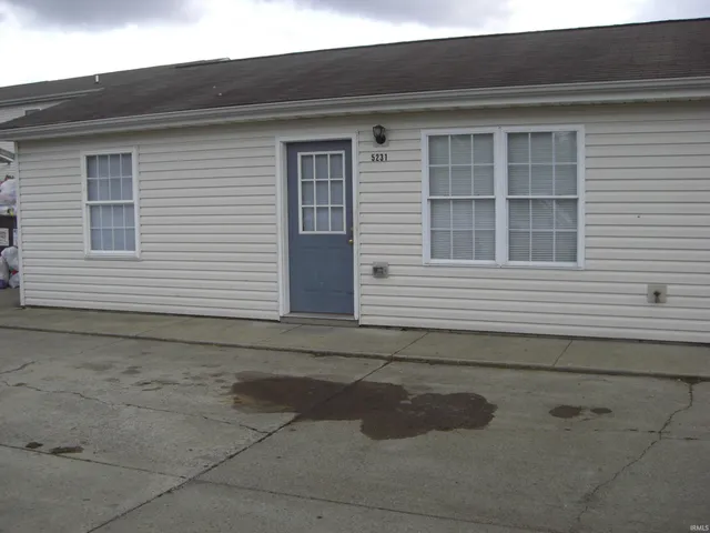 $895 | 5243 Raubs Lane, Bloomington, IN 47404