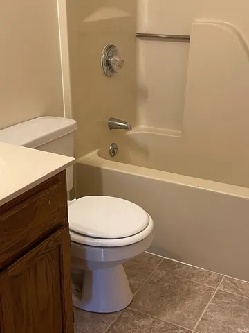 $895 | 5243 Raubs Lane, Bloomington, IN 47404