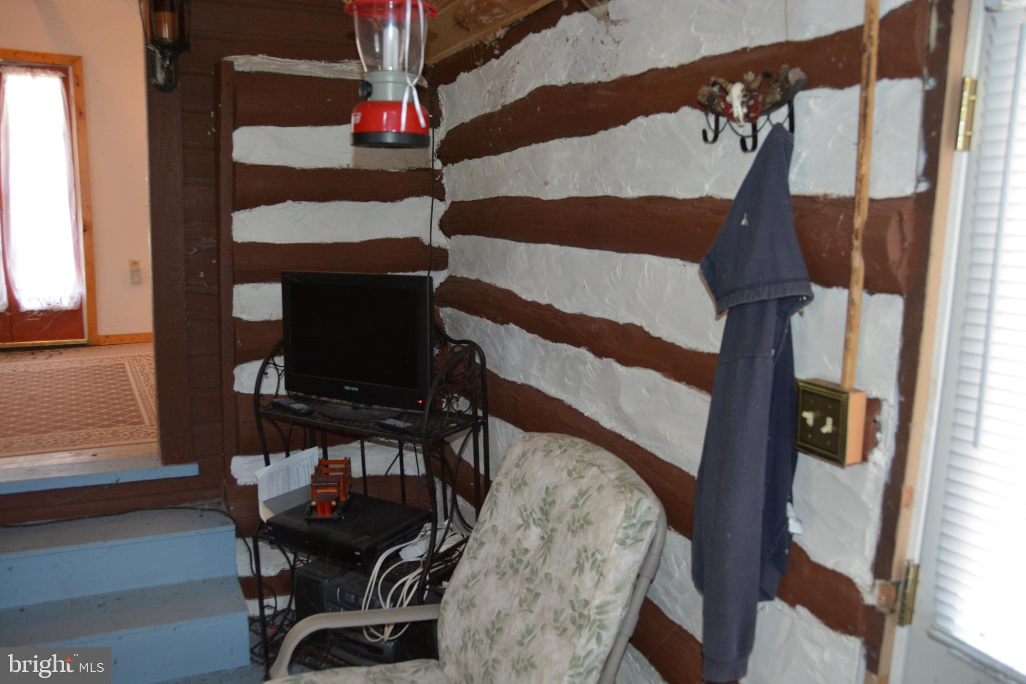 428 Sawlog Road Gore, VA 22637 - Photo 20 of 38 Gallery Image 20