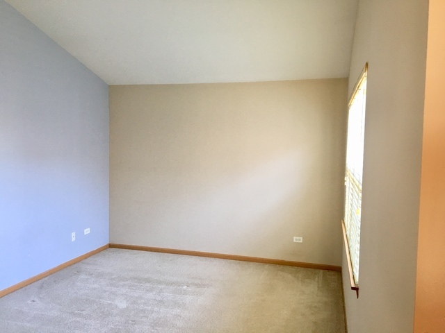 2860 Rutland Circle Naperville, IL 60564 - Photo 8 of 12