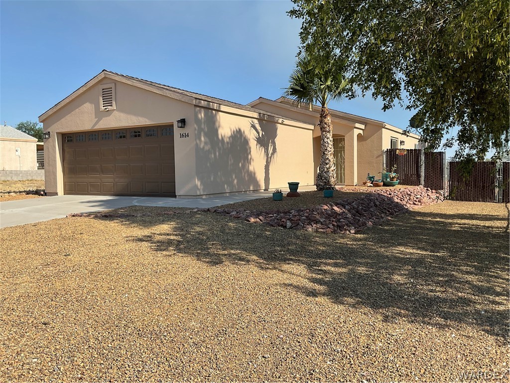 1614 Valencia Road Fort Mohave, AZ 86426 - Photo 2 of 35 Front of Structure
