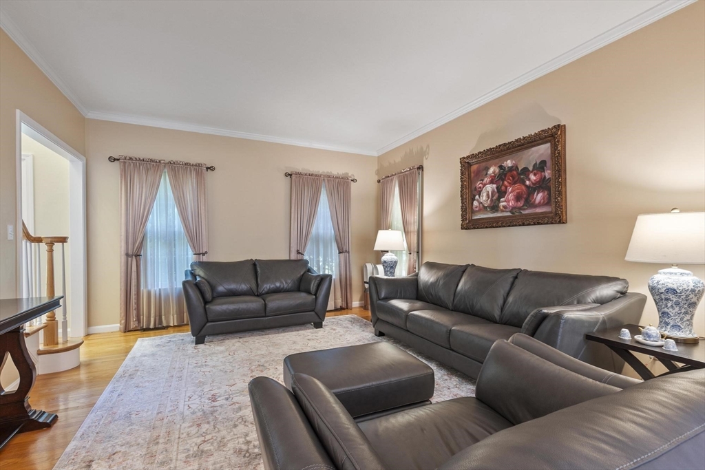 218 Stearns Road Marlborough, MA 01752 - Photo 10 of 30