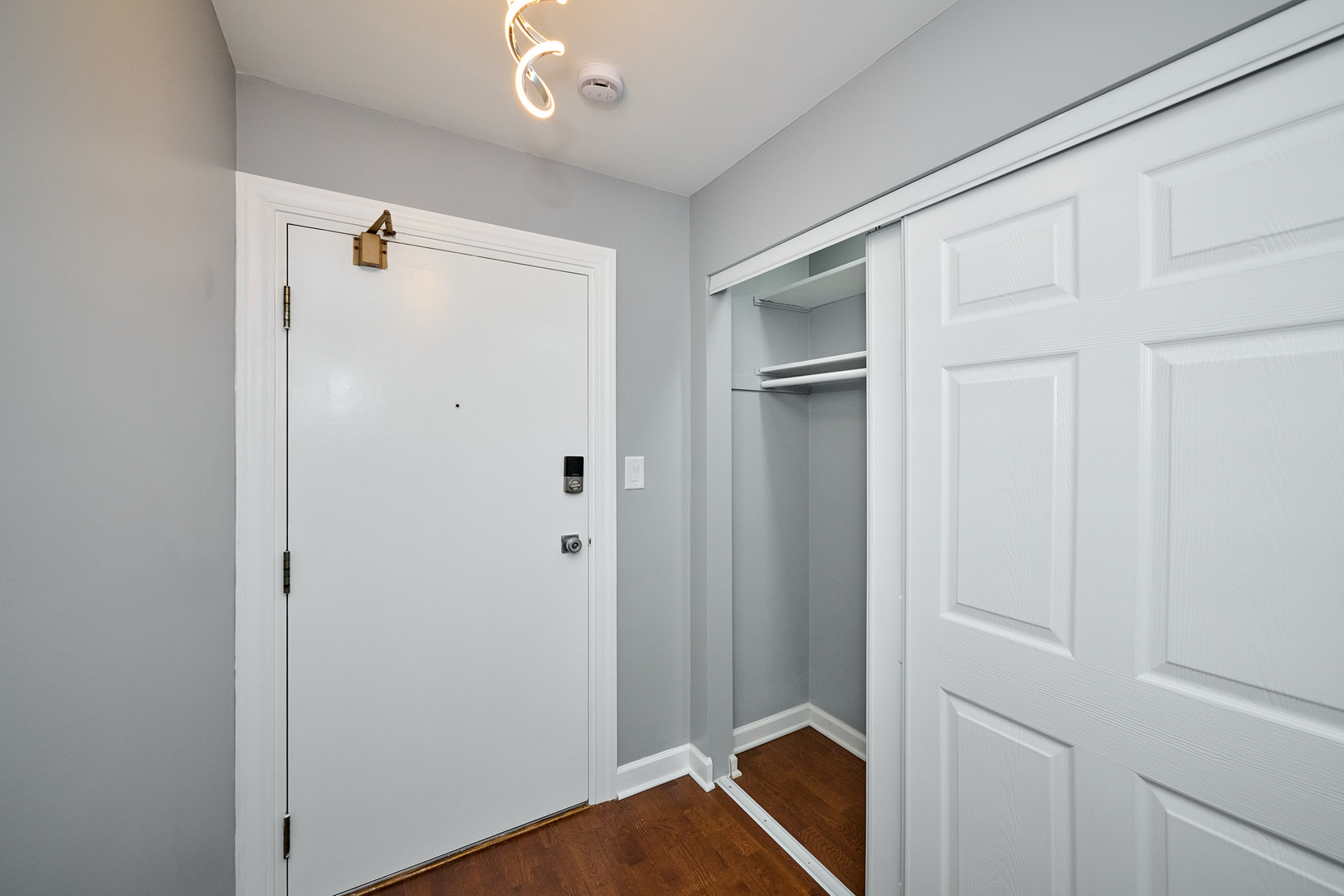 6800 North California Avenue, Unit 3S Chicago, IL 60645 - Photo 15 of 35