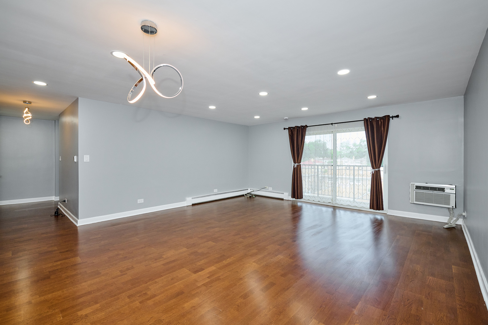 6800 North California Avenue, Unit 3S Chicago, IL 60645 - Photo 3 of 35