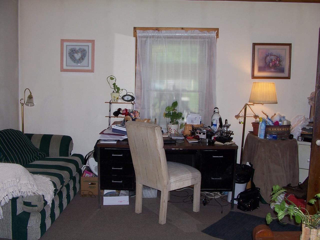 37 Vaughn Road Frankford, WV 24938 - Photo 10 of 21 Being used as a office