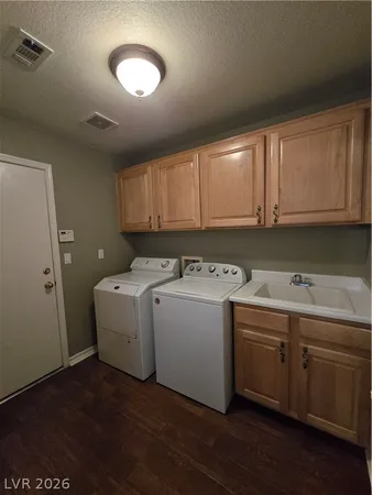 $3,295 | 8244 West Gilmore Avenue, Las Vegas, NV 89129