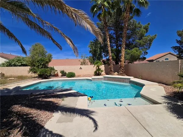$3,295 | 8244 West Gilmore Avenue, Las Vegas, NV 89129