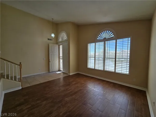 $3,295 | 8244 West Gilmore Avenue, Las Vegas, NV 89129