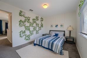 7935 Faithful Trail Dallas, TX 75237 - Photo 23 of 38