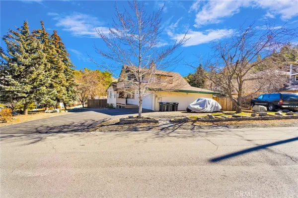 $598,000 | 5313 Basel Drive, Wrightwood, CA 92397